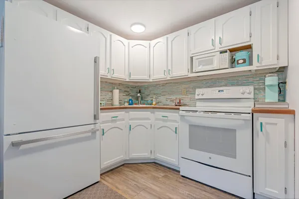 $349,000 | 1801 Post Road, Unit 190, Wells, ME 04090