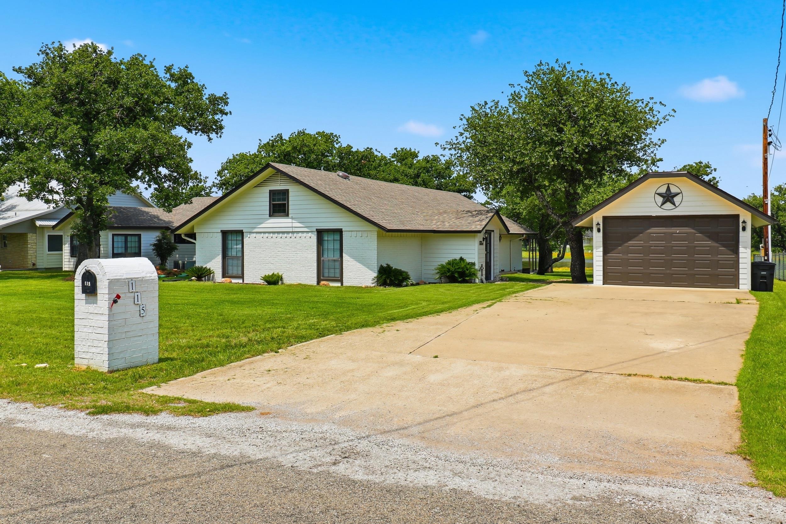 115 Sunset Circle Burnet, TX 78611 - Photo 3 of 45