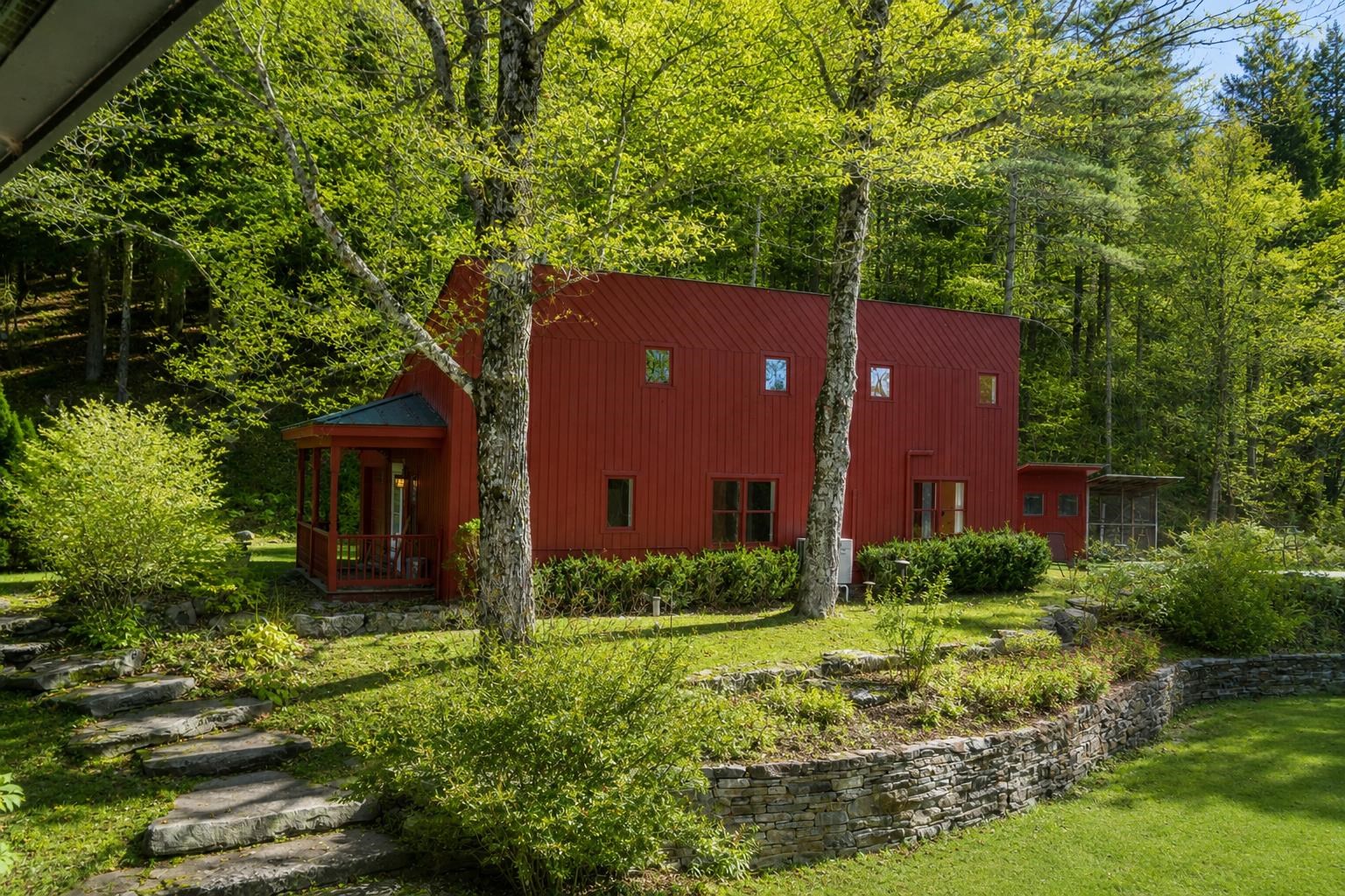 224 Cobble Ridge Road Londonderry, VT 05148 - Photo 7 of 43