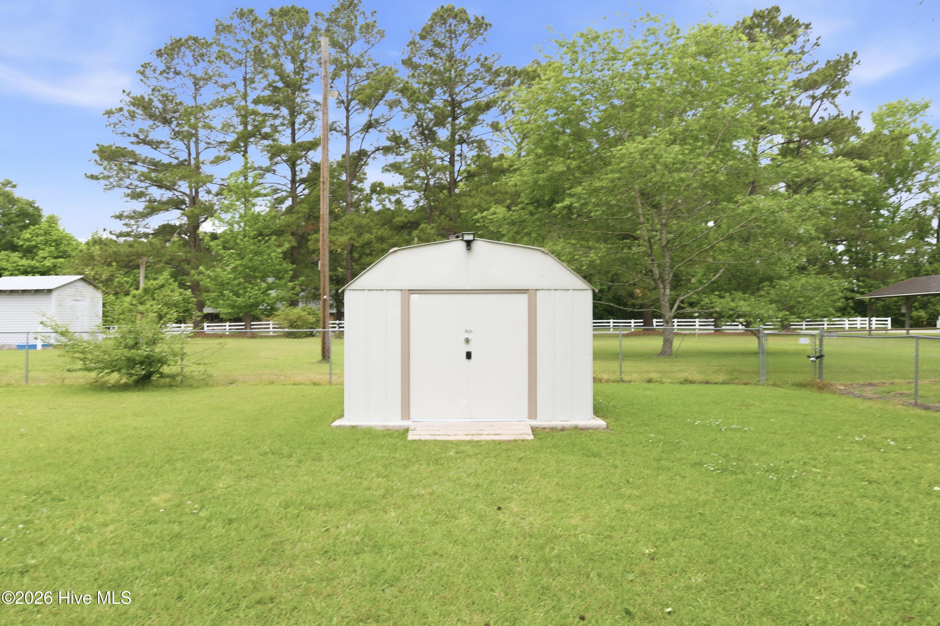 102 Tobacco Road New Bern, NC 28562 - Photo 12 of 37 IMG_0121