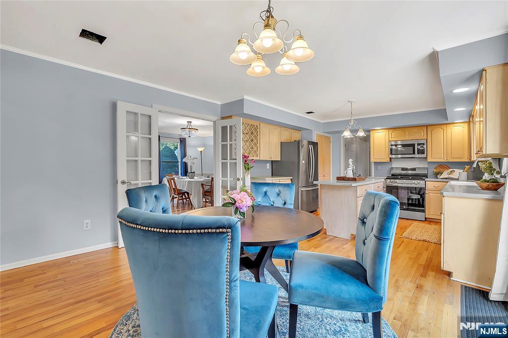 6 Meester Street Mahwah, NJ 07430 - Photo 10 of 47