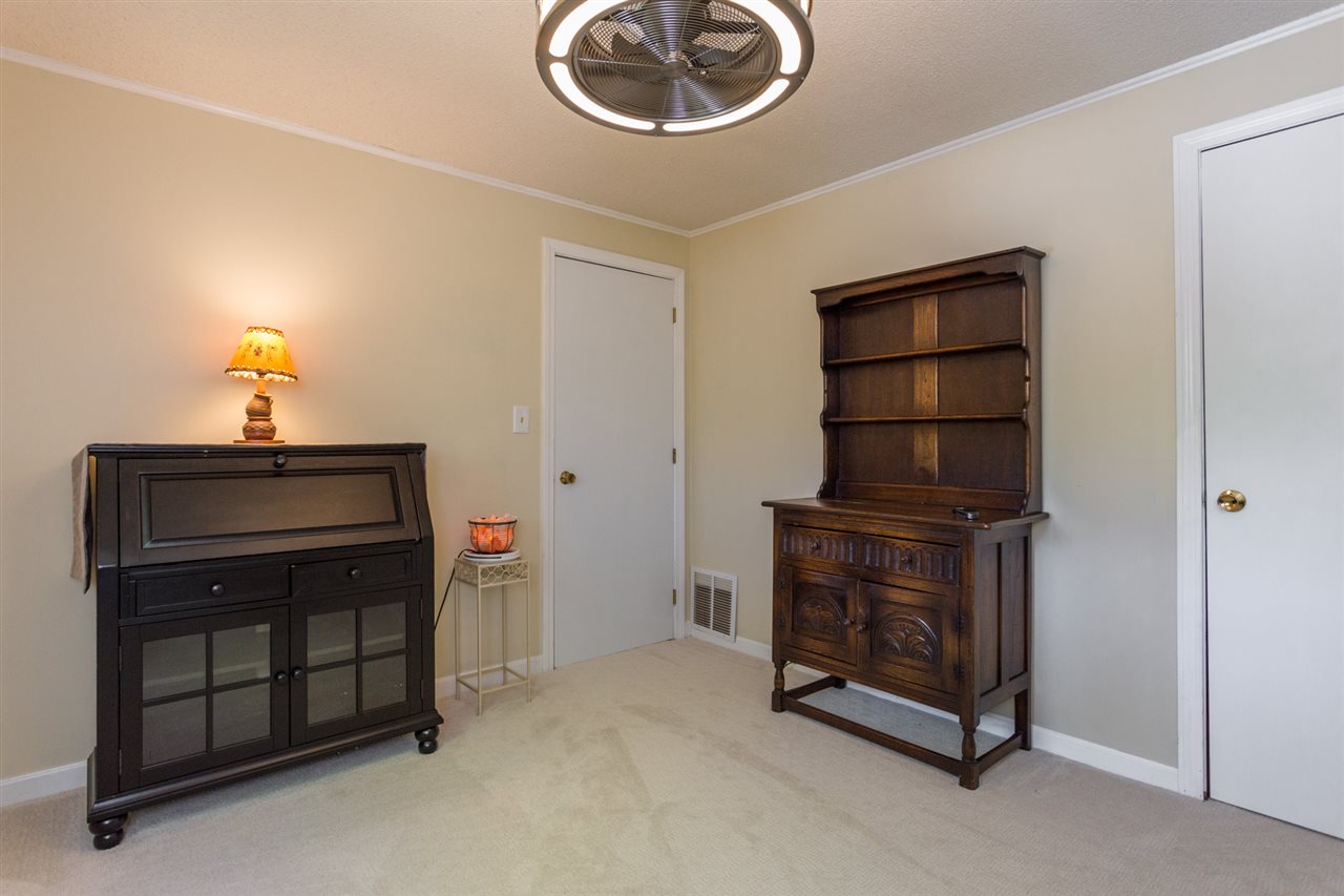 8 Cedarbrook Avenue, Unit C Rochester, NH 03867 - Photo 11 of 36