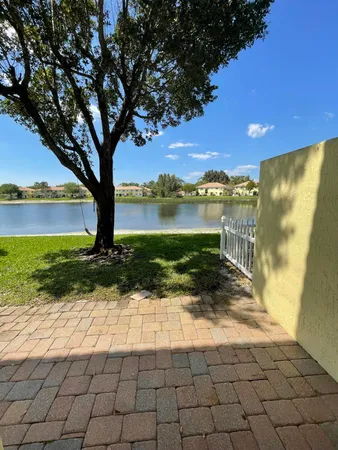 $2,600 | 1146 Imperial Lake Road, Lake Belvedere Estates, FL 33413