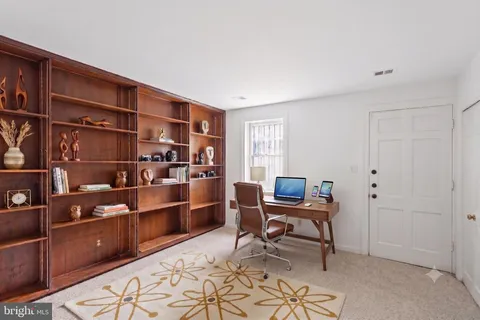 $879,900 | 712 6th Street Southwest, Washington, DC 20024