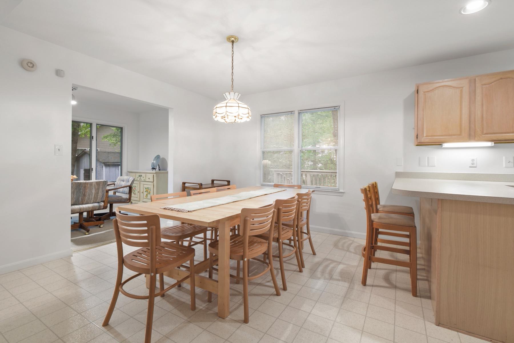 70 Capetown Road Ocean Pines, MD 21811 - Photo 12 of 48 Bright and inviting dining space.