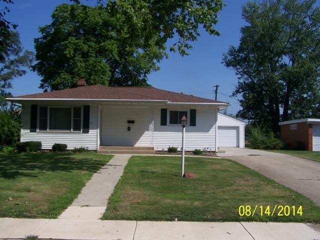201 Devonshire Road Washington, IL 61571 - Photo 1 of 14 Gallery Image 1