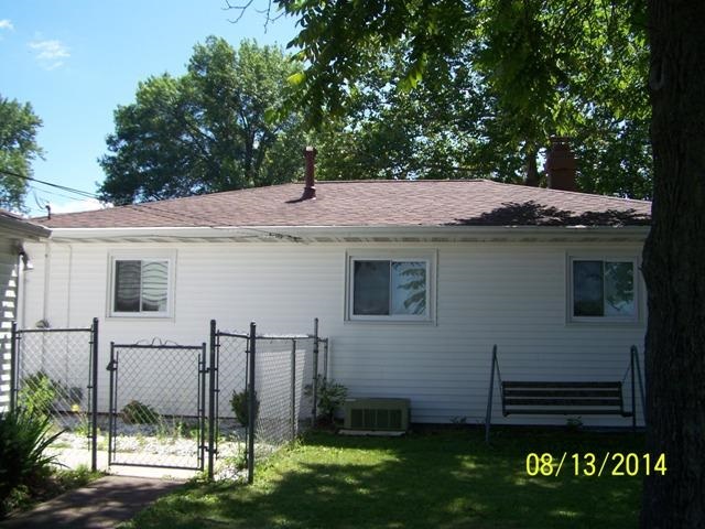201 Devonshire Road Washington, IL 61571 - Photo 10 of 14 Gallery Image 10