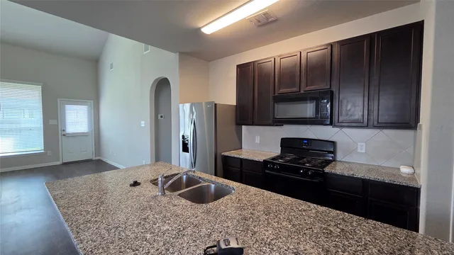 $2,205 | 25003 Adams Canyon Drive, Porter, TX 77365