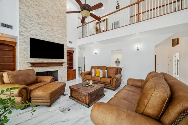 $890,000 | 21992 Blazing Trail, New Caney, TX 77357