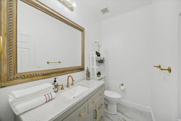 $890,000 | 21992 Blazing Trail, New Caney, TX 77357