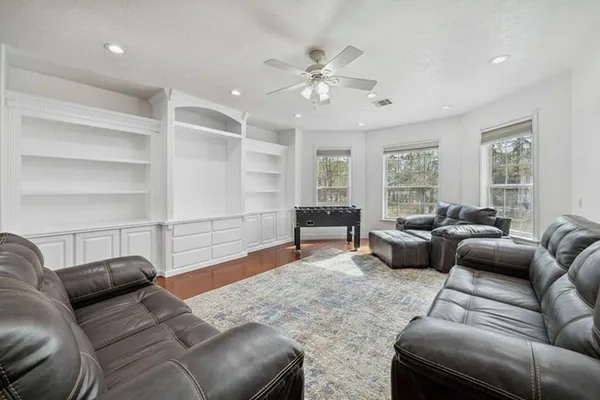 $890,000 | 21992 Blazing Trail, New Caney, TX 77357