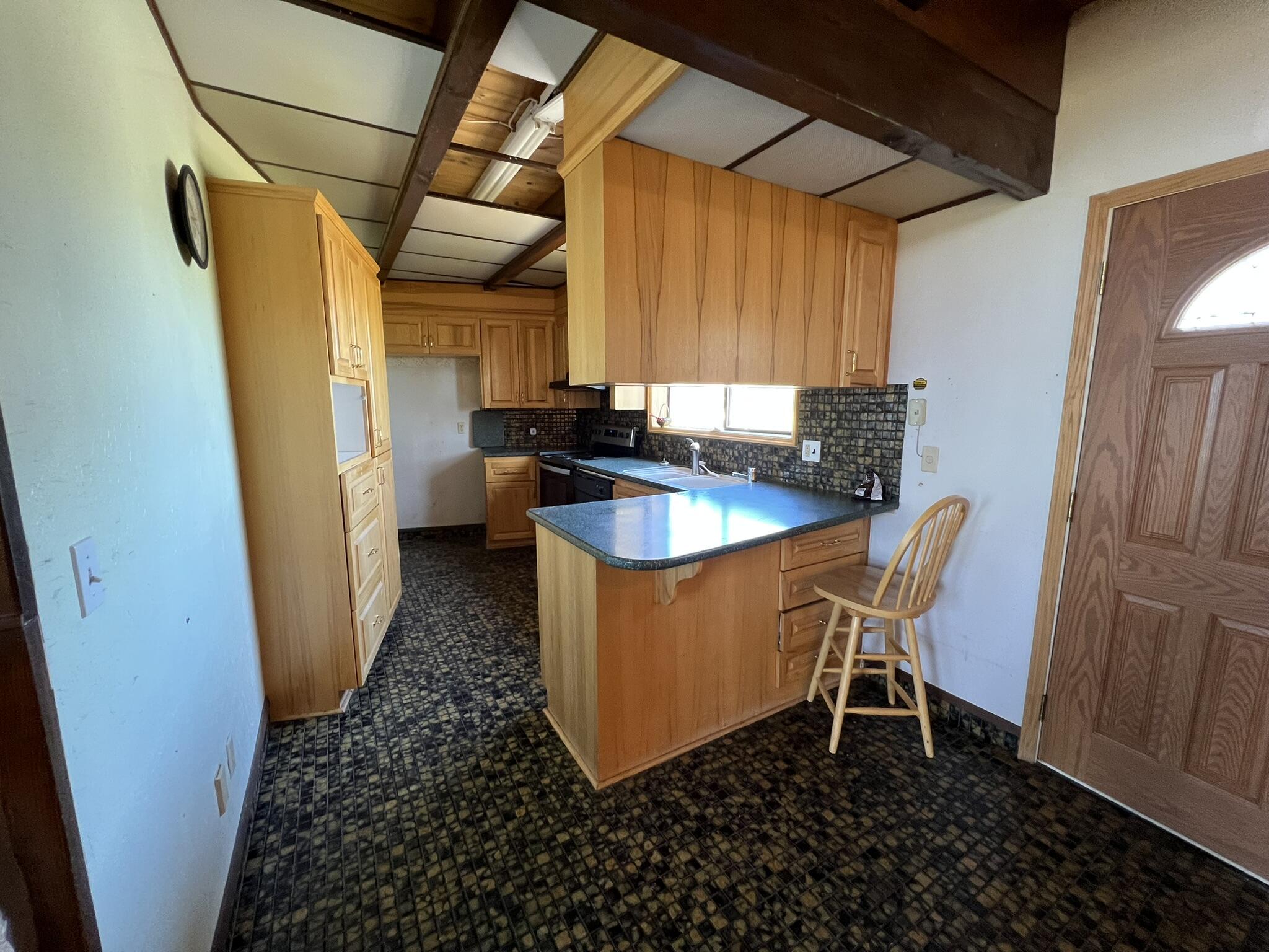 34836 Dawn Loop, Unit 33 Chiloquin, OR 97624 - Photo 9 of 29 IMG_6263