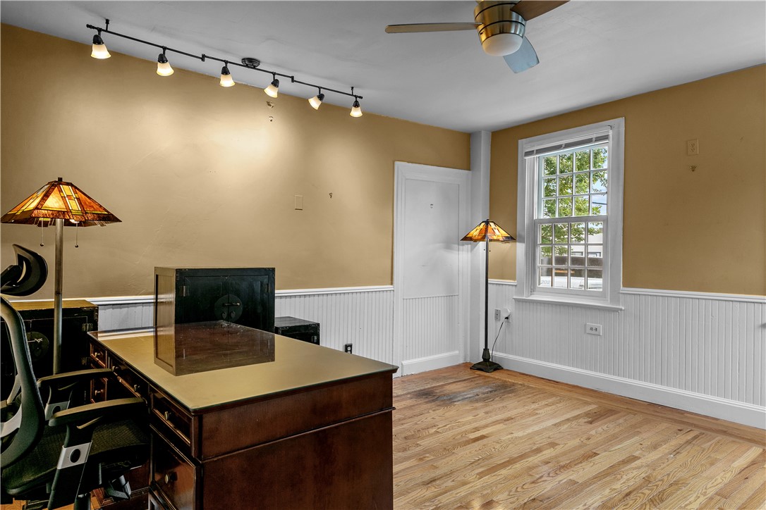 299 West Main Road Middletown, RI 02842 - Photo 39 of 49 Gallery Image 39