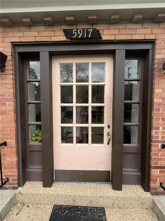 5917 Walnut Street, Unit 1 Pittsburgh, PA 15232 - Photo 3 of 16