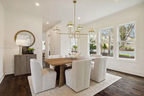 $3,395,000 | 4717 Meadow Road, Edina, MN 55424