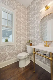 $3,395,000 | 4717 Meadow Road, Edina, MN 55424