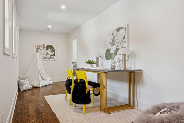 $3,395,000 | 4717 Meadow Road, Edina, MN 55424