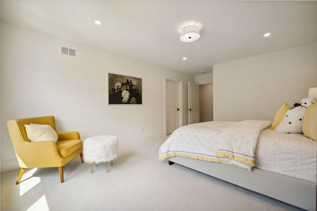 $3,395,000 | 4717 Meadow Road, Edina, MN 55424