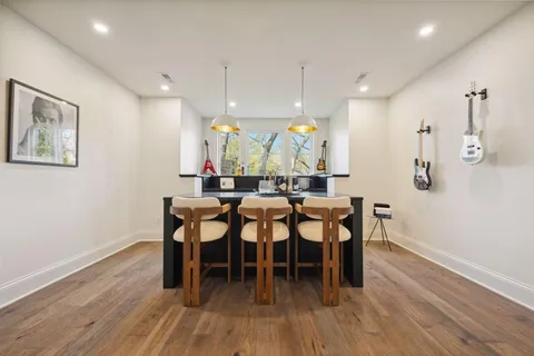 $3,395,000 | 4717 Meadow Road, Edina, MN 55424