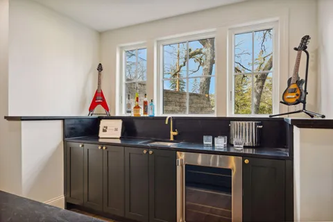 $3,395,000 | 4717 Meadow Road, Edina, MN 55424