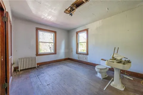 $70,000 | 445 5th Avenue, New Kensington, PA 15068