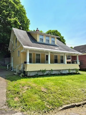 $119,500 | 47 River Street, Houlton, ME 04730