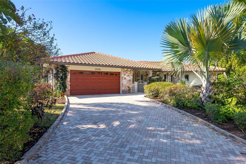 5456 Azure Way Sarasota, FL 34242 - Photo 1 of 44