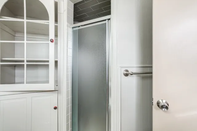 a view of a walk in closet