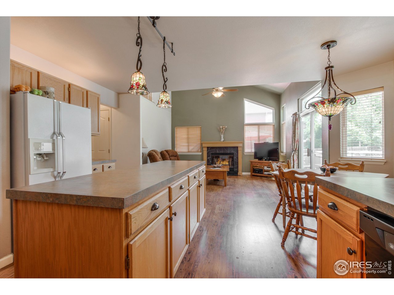 748 Brookside Drive Longmont, CO 80504 - Photo 13 of 39