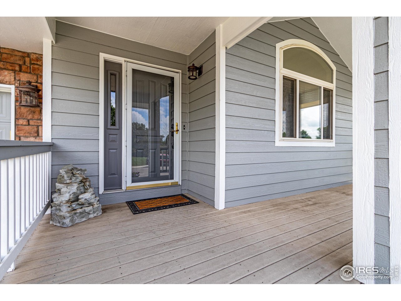 748 Brookside Drive Longmont, CO 80504 - Photo 2 of 39