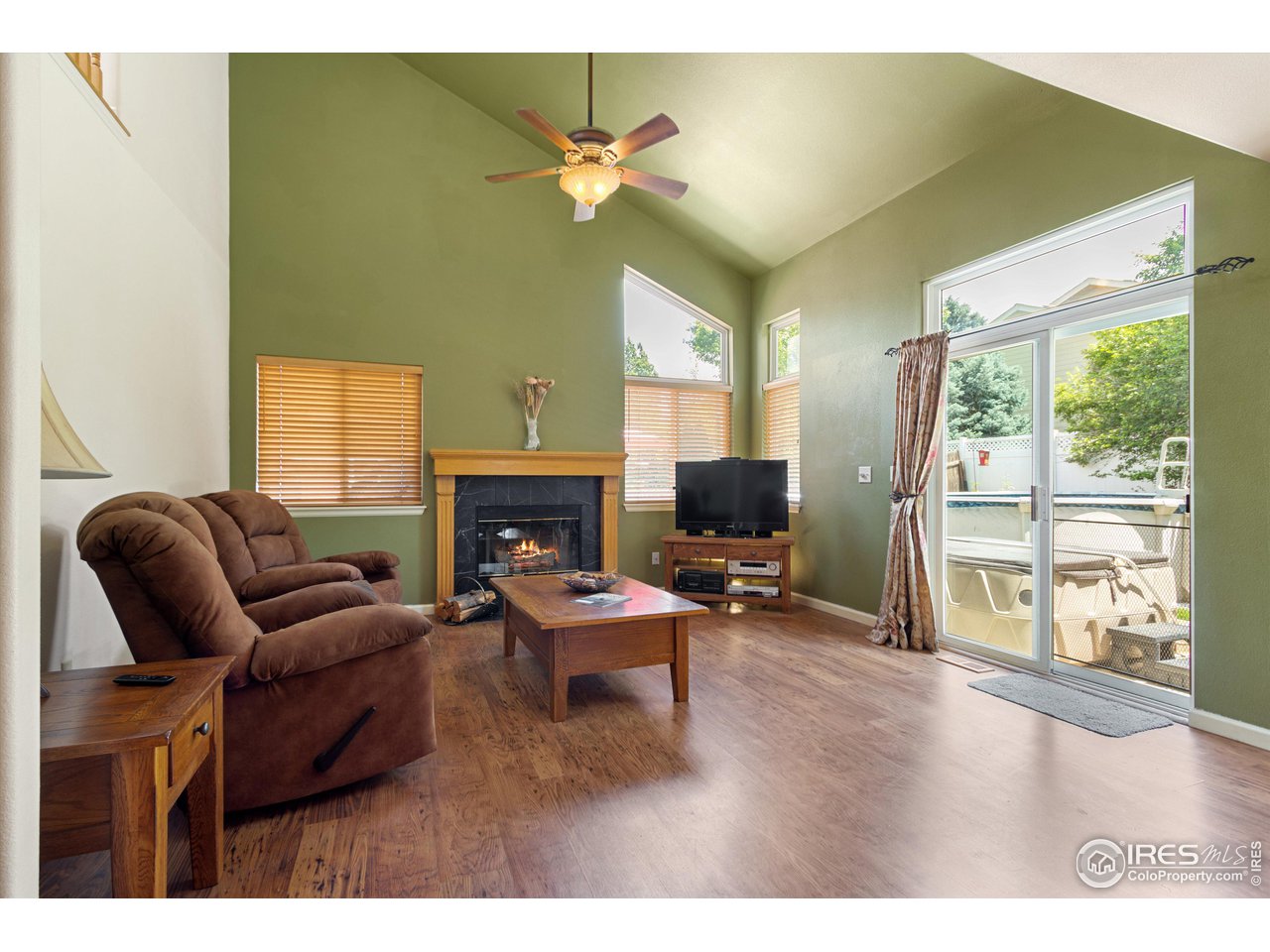 748 Brookside Drive Longmont, CO 80504 - Photo 7 of 39