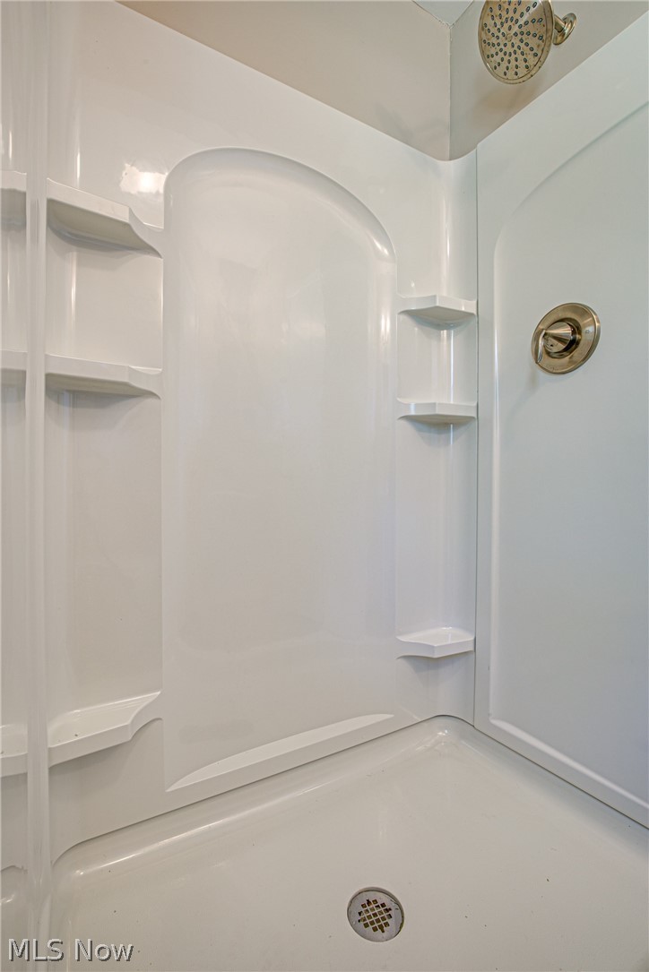 10965 Girdled Road Painesville, OH 44077 - Photo 14 of 21 Gallery Image 14
