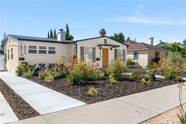 $1,325,900 | 18216 Hartland Street, Reseda, CA 91335