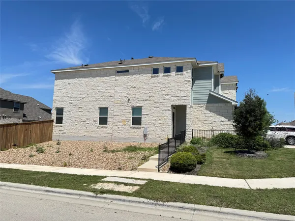 $1,995 | 2328 Calvert Drive, Leander, TX 78641