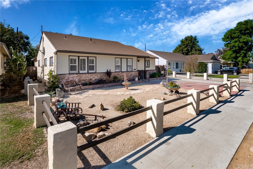 3862 Madison Street Riverside, CA 92504 - Photo 3 of 36