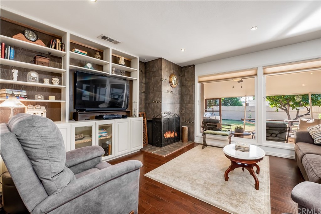 3862 Madison Street Riverside, CA 92504 - Photo 5 of 36