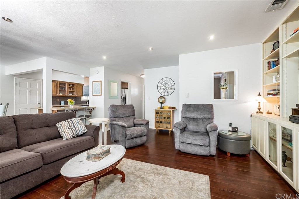 3862 Madison Street Riverside, CA 92504 - Photo 6 of 36