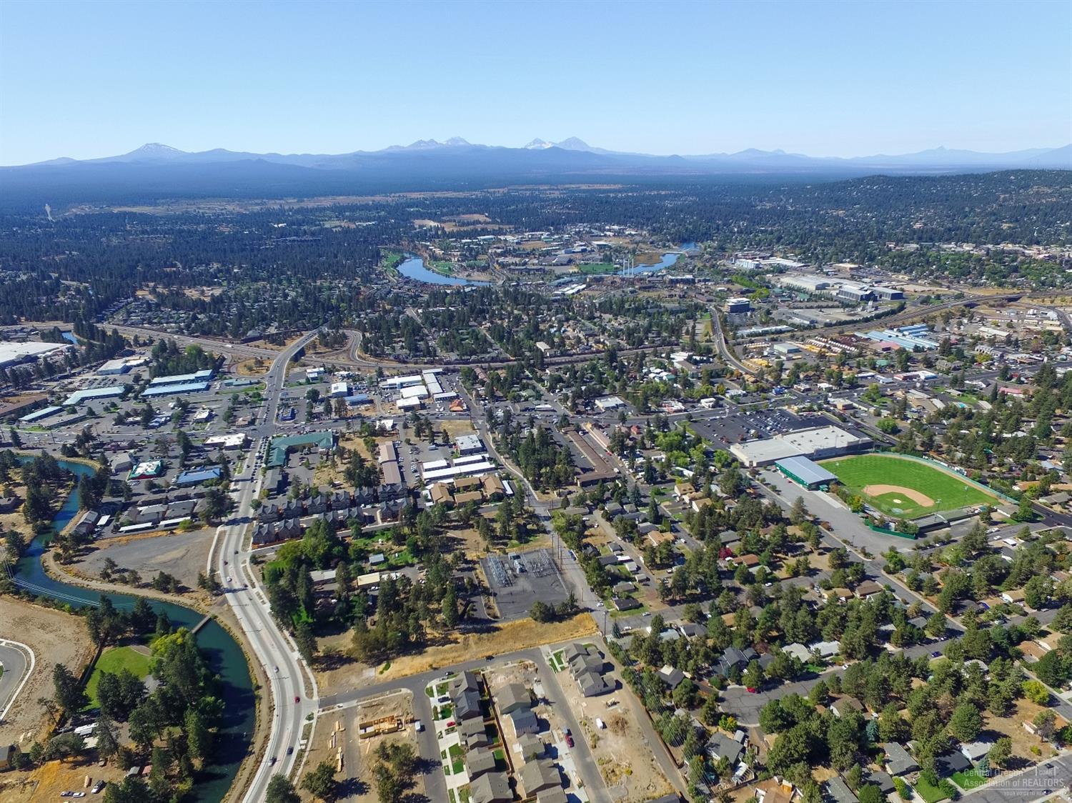 528 Southeast Reed Market Road Bend, OR 97702 - Photo 14 of 15 Arial view of Gleneden neighborhood. Can