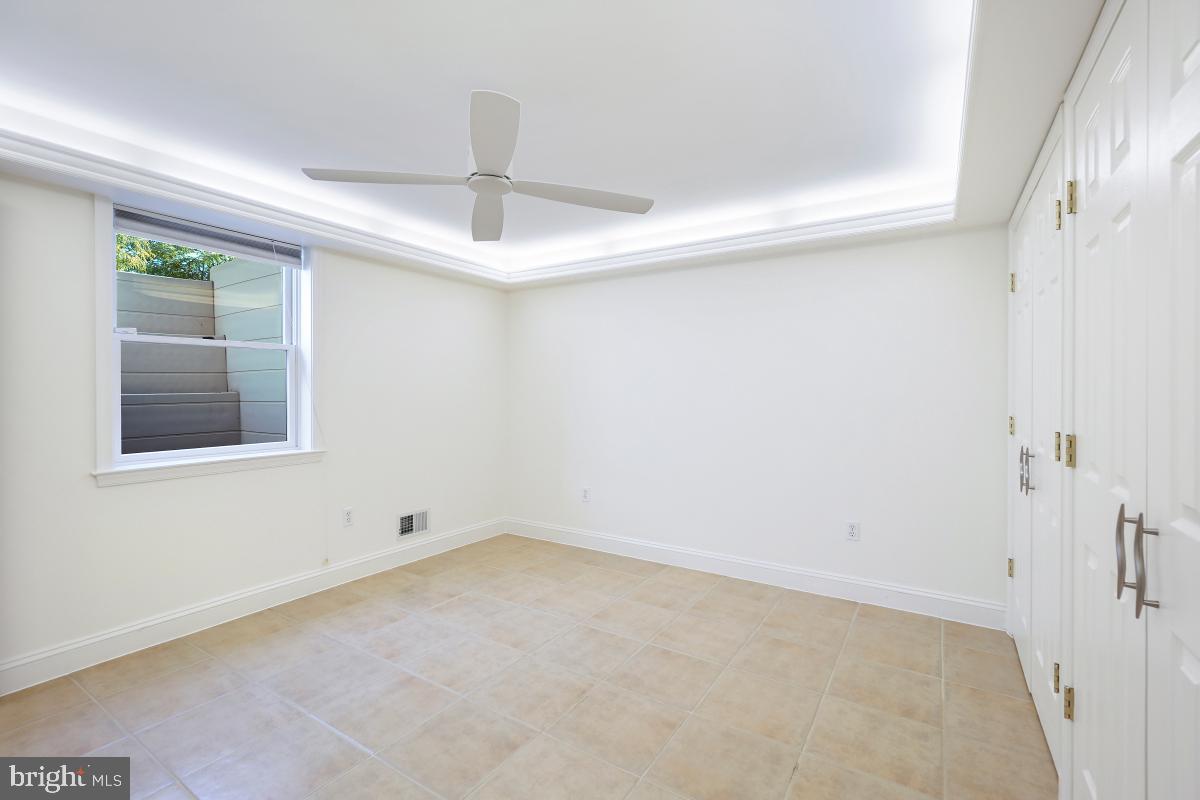 7700 Brickyard Road Potomac, MD 20854 - Photo 42 of 55 Lower Level 6th Bedroom