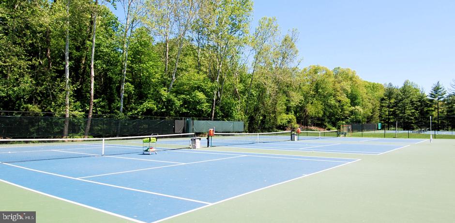 7700 Brickyard Road Potomac, MD 20854 - Photo 52 of 55 River Falls Tennis Courts
