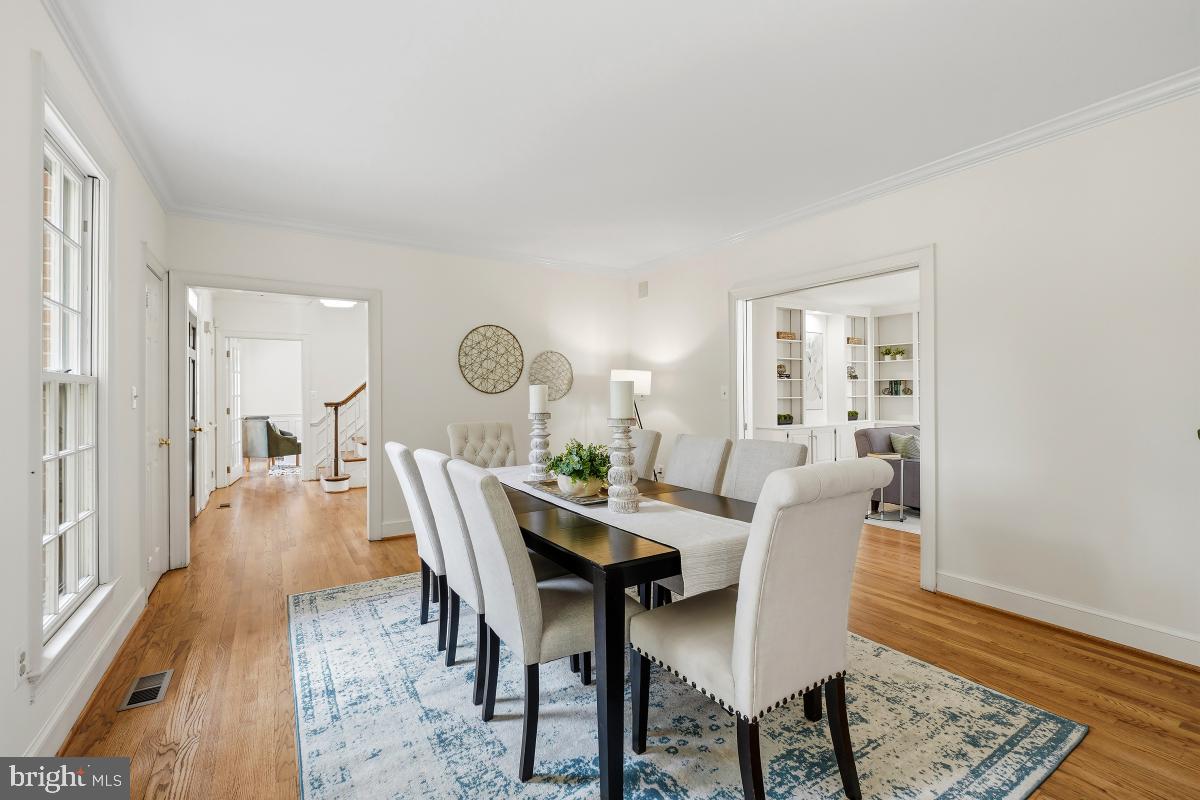 7700 Brickyard Road Potomac, MD 20854 - Photo 6 of 55 Dining Room III