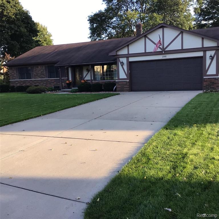 2181 Chalet Drive Rochester Hills, MI 48309 - Photo 1 of 26