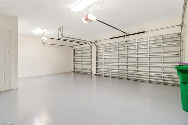 a view of a garage