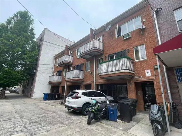 $2,950,000 | 947 59th Street | Borough Park