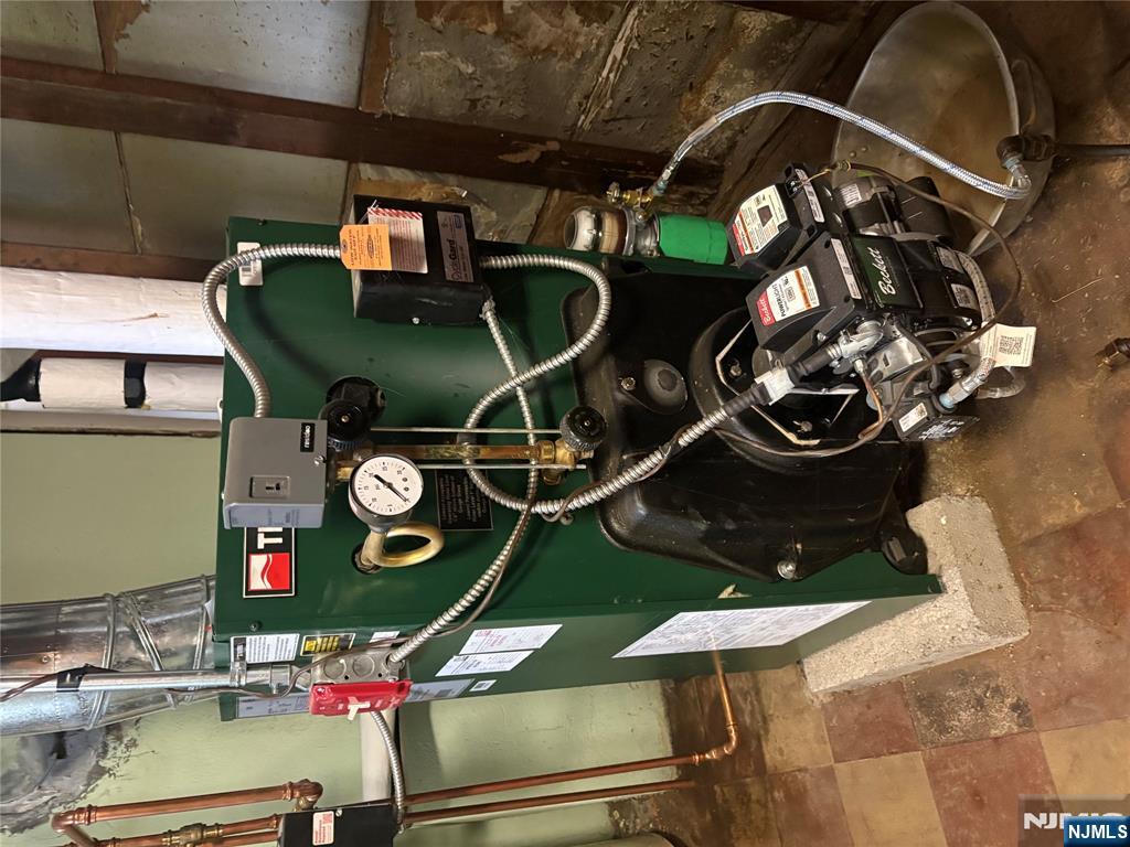 429 MacArthur Avenue Garfield, NJ 07026 - Photo 36 of 38