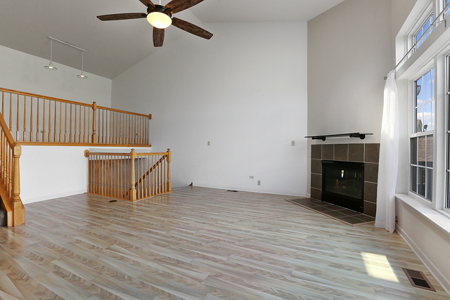 16054 Golf View Drive Lockport, IL 60441 - Photo 5 of 27