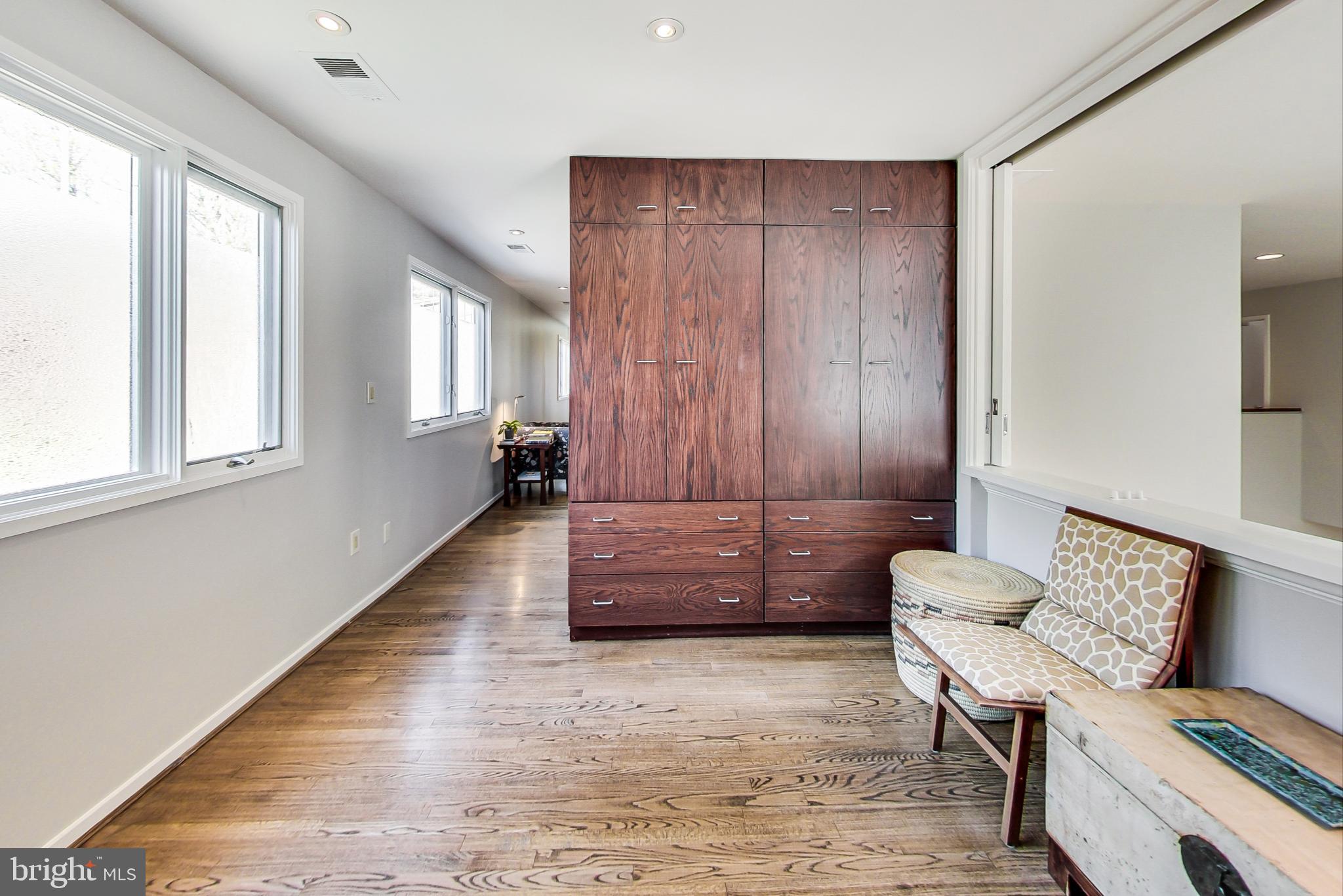 9504 Starmont Road Bethesda, MD 20817 - Photo 31 of 65