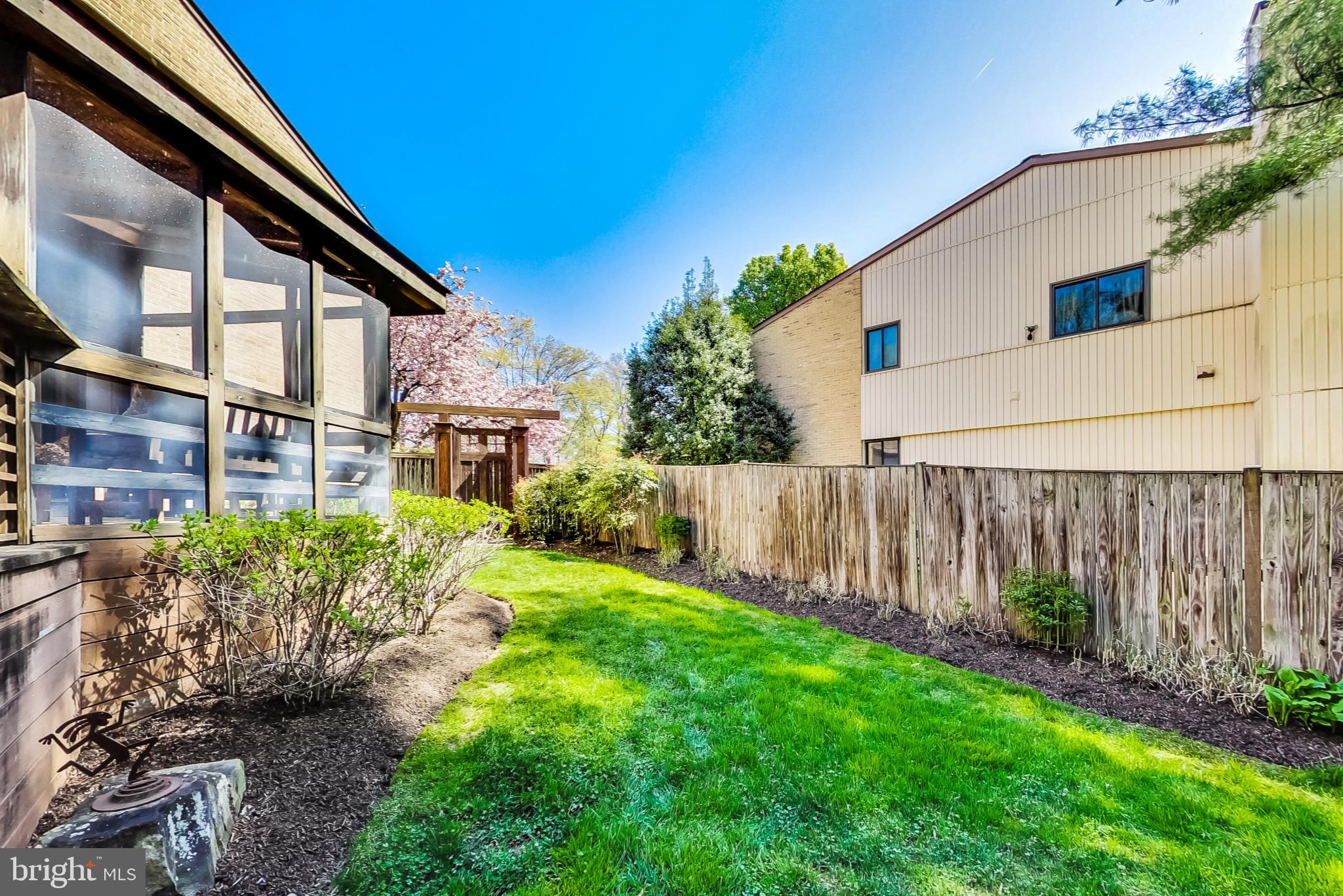 9504 Starmont Road Bethesda, MD 20817 - Photo 57 of 65