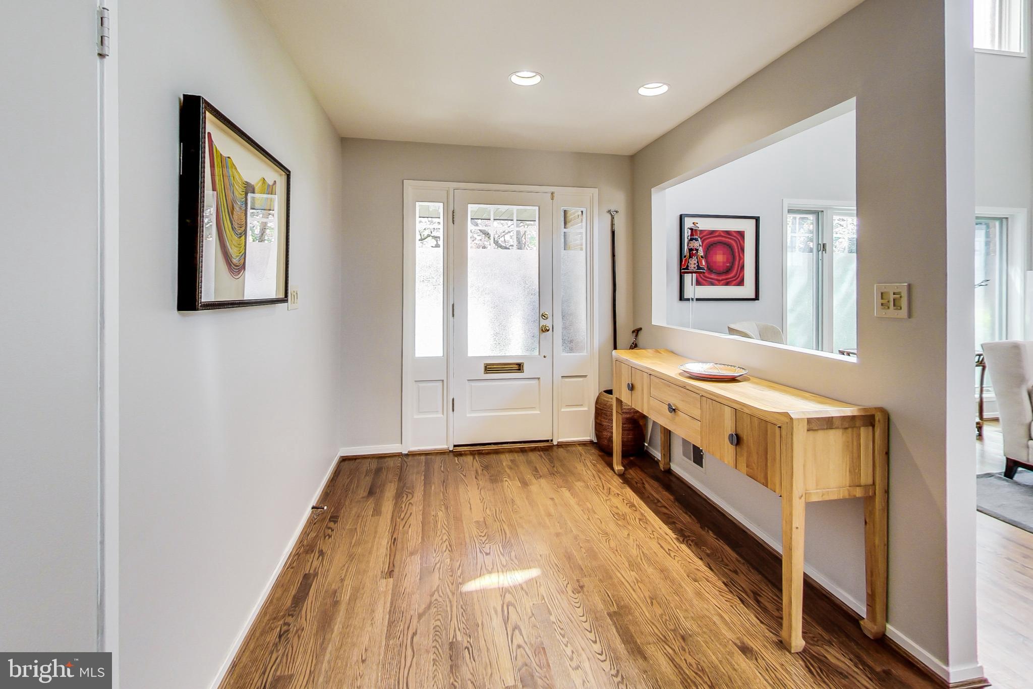 9504 Starmont Road Bethesda, MD 20817 - Photo 6 of 65