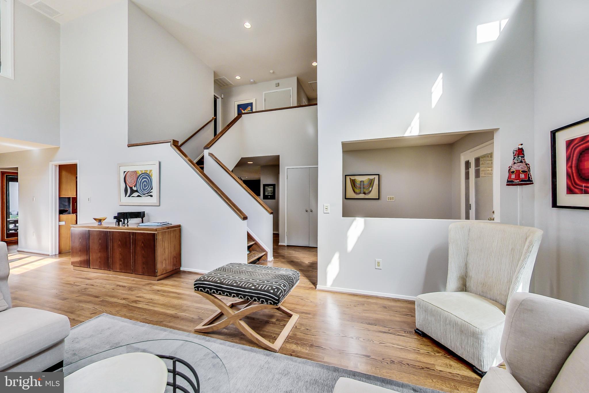 9504 Starmont Road Bethesda, MD 20817 - Photo 9 of 65